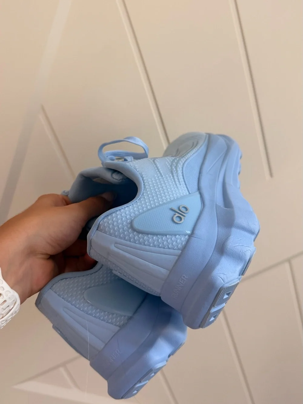 Alo Women’s Runner Sneakers - Light Blue